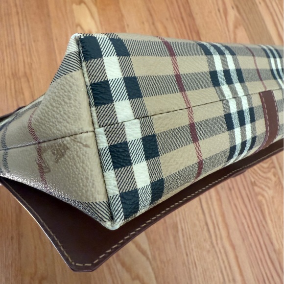 Burberry London Haymarket Check Shoulder Bag - Picture 6 of 9